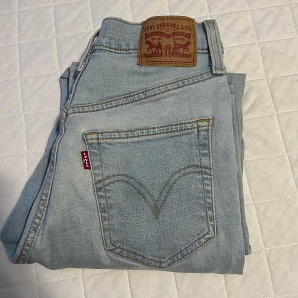 Women’s Levi Ribcage Straight Ankle Jeans 28 - Picture 2 of 7